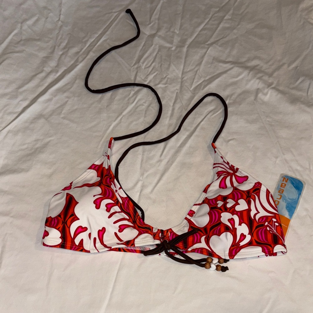 Zumba Fitness Red and White Bikini Top